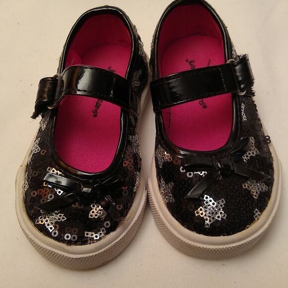 Jumping bean black sequin sneakers. Size 4 - Picture 2 of 7